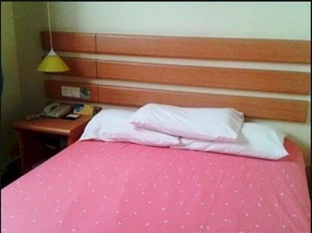 Home Inn Guangzhou Middle Jiefang Road Gongyuanqian Metro Station 広州 エクステリア 写真
