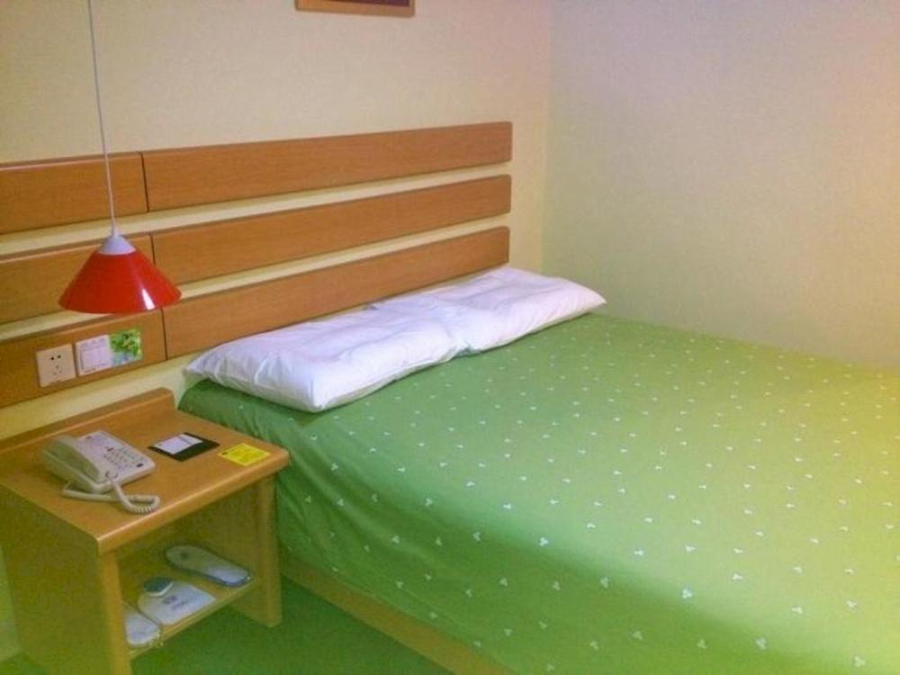 Home Inn Guangzhou Middle Jiefang Road Gongyuanqian Metro Station 広州 エクステリア 写真