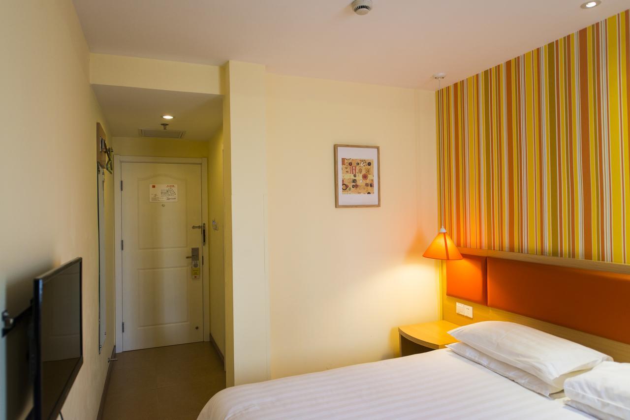 Home Inn Guangzhou Middle Jiefang Road Gongyuanqian Metro Station 広州 エクステリア 写真